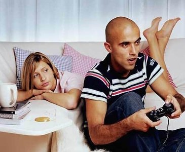 Mulheres jogando vídeo game